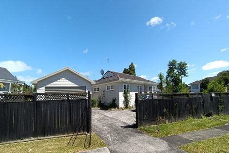 Photo of property in 1 Trounson Avenue, Clendon Park, Auckland, 2103