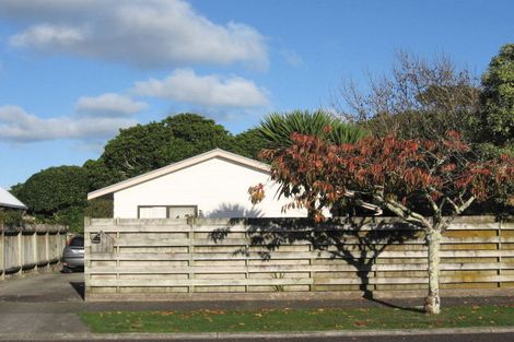 Photo of property in 33 Oriwa Crescent, Otaki, 5512