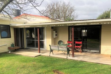 Photo of property in 7 Meadow Drive, Whitianga, 3510