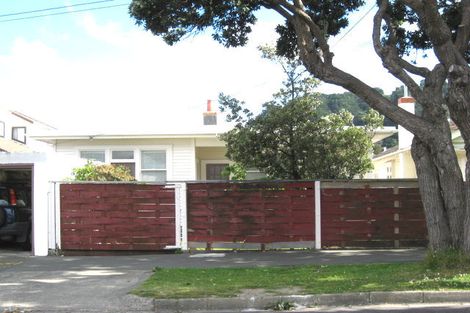 Photo of property in 54 Dundas Street, Seatoun, Wellington, 6022
