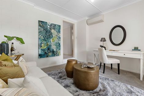 Photo of property in 1/21 Roadley Avenue, Sunnyhills, Auckland, 2010