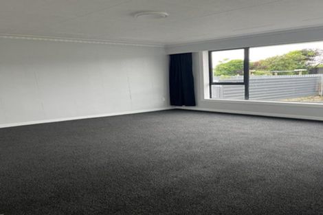 Photo of property in 9 Manapouri Street, Strathern, Invercargill, 9812