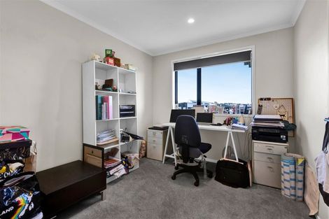 Photo of property in 3 Jules Crescent, Bell Block, New Plymouth, 4312