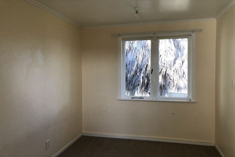 Photo of property in 9 Statesman Street, Henderson, Auckland, 0612