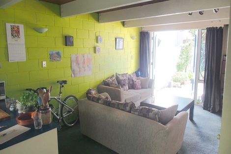 Photo of property in 2/10 Sherborne Street, St Albans, Christchurch, 8014