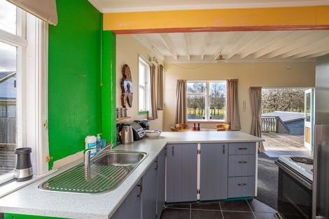 Photo of property in 10 Domain Road, Ettrick, Roxburgh, 9572