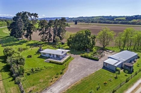 Photo of property in 172 Whatatutu Road, Te Karaka, 4094