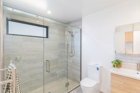 Photo of property in 96a Willryan Avenue, New Brighton, Christchurch, 8083