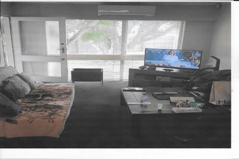 Photo of property in 68a Kenderdine Road, Papatoetoe, Auckland, 2025