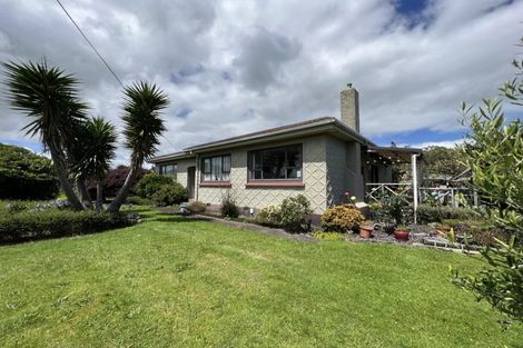 Photo of property in 51 Seymour Street, Waitara, 4320