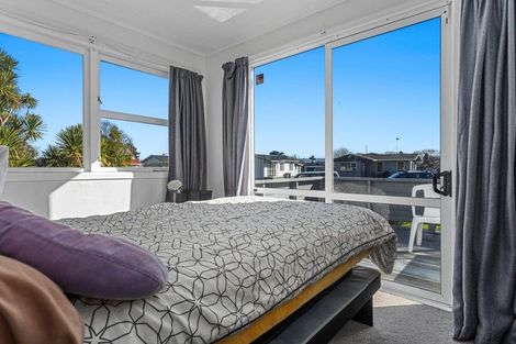 Photo of property in 24 Rata Avenue, Edgecumbe, 3120