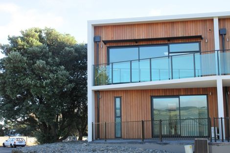 Photo of property in 7/2 Matatua Road, Raumati Beach, Paraparaumu, 5032