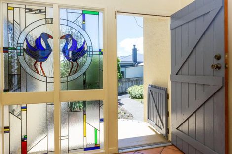 Photo of property in 1/61 Te Mata Road, Havelock North, 4130