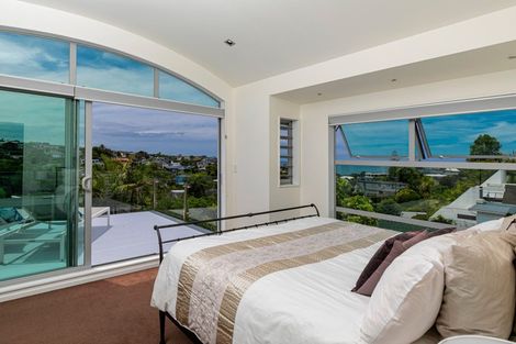 Photo of property in 1/40 Beulah Avenue, Rothesay Bay, Auckland, 0630