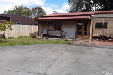 Photo of property in 109 Main North Road, Woodend, 7610