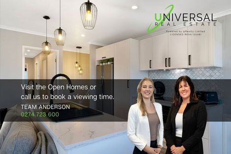 Photo of property in 12 Pahi Place, West Harbour, Auckland, 0618