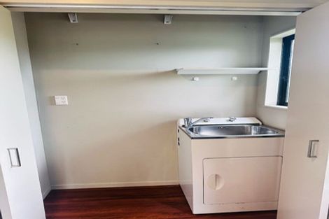 Photo of property in 35 Pulham Crescent, Queenwood, Hamilton, 3210