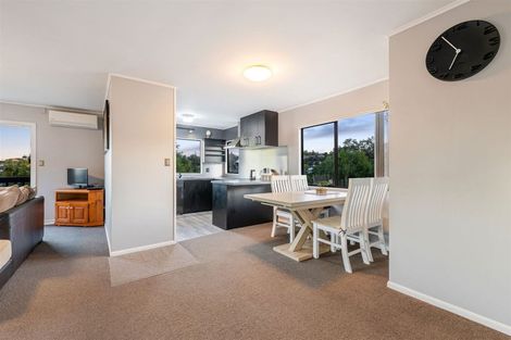 Photo of property in 38 Garton Drive, Massey, Auckland, 0614