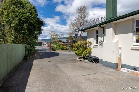 Photo of property in 27 King Street, Ebdentown, Upper Hutt, 5018