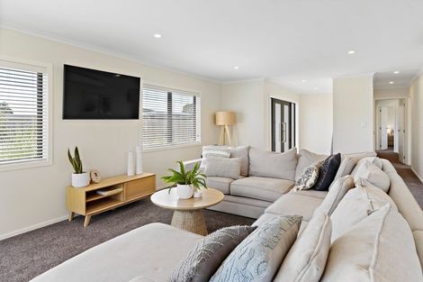 Photo of property in 43 Gimson Street, Solway, Masterton, 5810