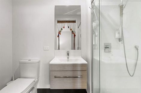 Photo of property in 7/4163 Great North Road, Glen Eden, Auckland, 0602