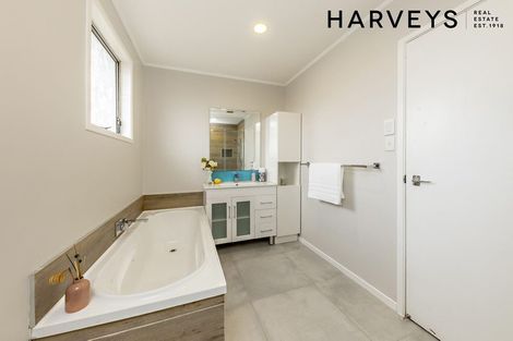 Photo of property in 10 Quintal Place, Papatoetoe, Auckland, 2025