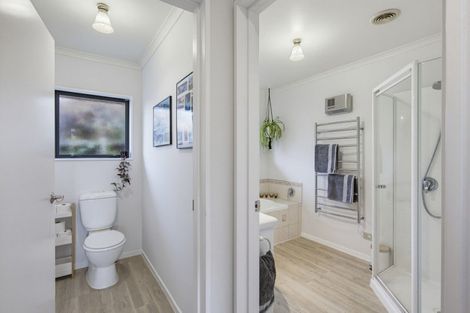 Photo of property in 20 Gandalf Crescent, Paraparaumu, 5032