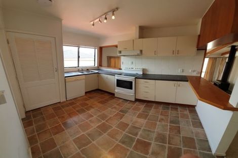 Photo of property in 23 Wycherley Drive, Bucklands Beach, Auckland, 2014