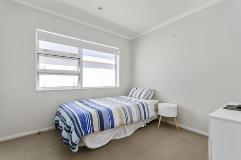 Photo of property in 32 Keepers Drive, Gulf Harbour, Whangaparaoa, 0930