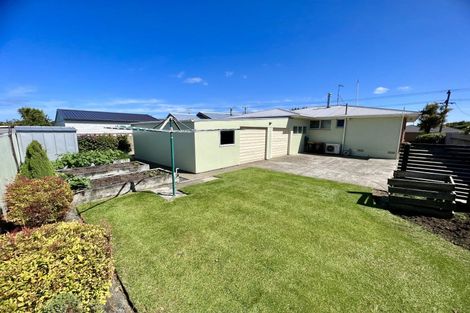 Photo of property in 57 Mcquarrie Street, Kingswell, Invercargill, 9812