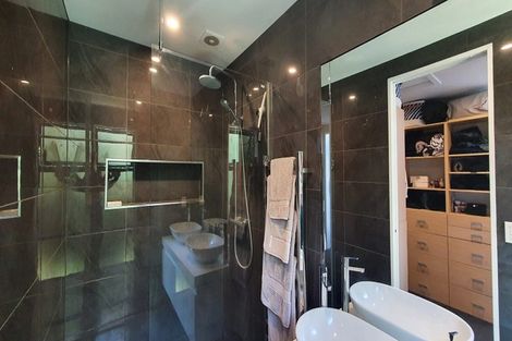 Photo of property in 1 Quarry Hill Terrace, Kennedys Bush, Christchurch, 8025