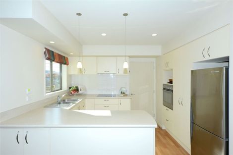 Photo of property in 97a Wilsons Road, Saint Martins, Christchurch, 8022