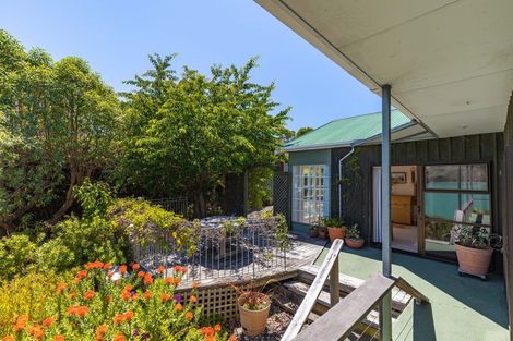 Photo of property in 9 Waipapa Avenue, Diamond Harbour, 8972
