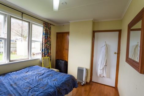 Photo of property in 3 Castlerea Street, Wainuiomata, Lower Hutt, 5014