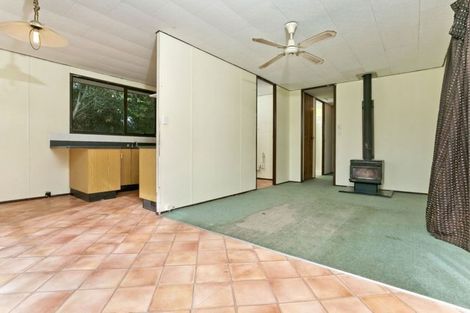 Photo of property in 2/11 Leonard Road, Mount Wellington, Auckland, 1060