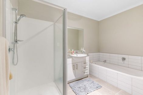 Photo of property in 71a Vincent Street, Howick, Auckland, 2014