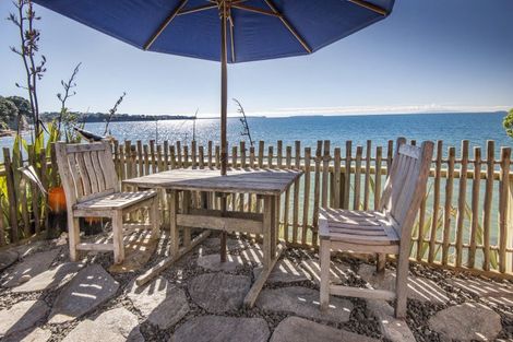 Photo of property in 67 Rothesay Bay Road, Rothesay Bay, Auckland, 0630