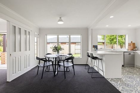 Photo of property in 2 Maahutaupeke Place, St Andrews, Hamilton, 3200