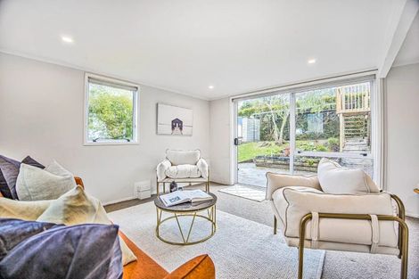 Photo of property in 14 Belmont Terrace, Milford, Auckland, 0620