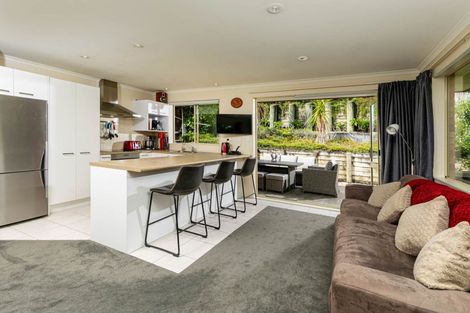 Photo of property in 7 Thomas Hamer Place, Greenhithe, Auckland, 0632