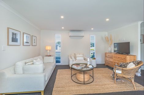 Photo of property in 14 Sandown Avenue, Himatangi Beach, Foxton, 4891