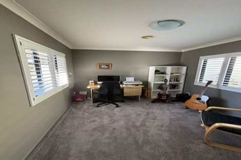 Photo of property in 72 Sovereign Drive, Papamoa Beach, Papamoa, 3118