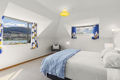 Photo of property in 8 Oregon Drive, Kelvin Heights, Queenstown, 9300
