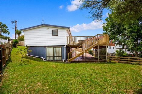 Photo of property in 96 Waimumu Road, Massey, Auckland, 0614