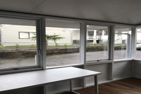 Photo of property in 3/78 Glengarry Road, Glen Eden, Auckland, 0602