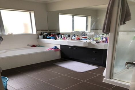 Photo of property in 7 Allerton Place, Wattle Downs, Auckland, 2103