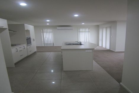 Photo of property in 31 Plescher Crescent, Leamington, Cambridge, 3432