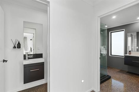 Photo of property in 25 Katrine Drive, Marshland, Christchurch, 8083