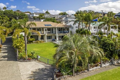 Photo of property in 14 Lansdowne Street, Bayswater, Auckland, 0622