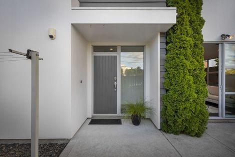 Photo of property in 547 Barbadoes Street, Edgeware, Christchurch, 8013